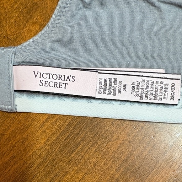 Victoria's Secret Light Gray Wireless Bra - Picture 3 of 8